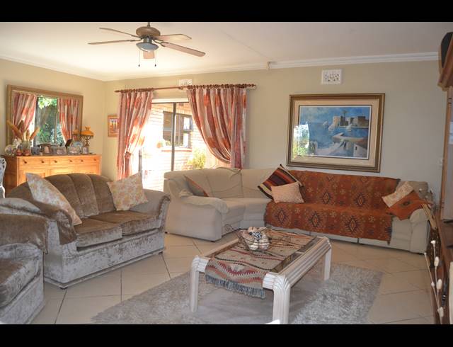3 BEDROOM HOUSE FOR SALE IN FREELAND PARK